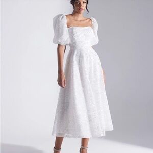 White Bridal Midi Dress Puff Sleeve Wedding Dress Fits 36 Medium A-Line Sparkle